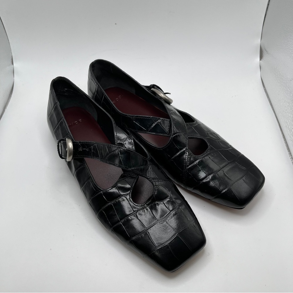 Vince Cici Croc-Embossed Leather Ballet Flats black size 7.5M - Picture 11 of 11